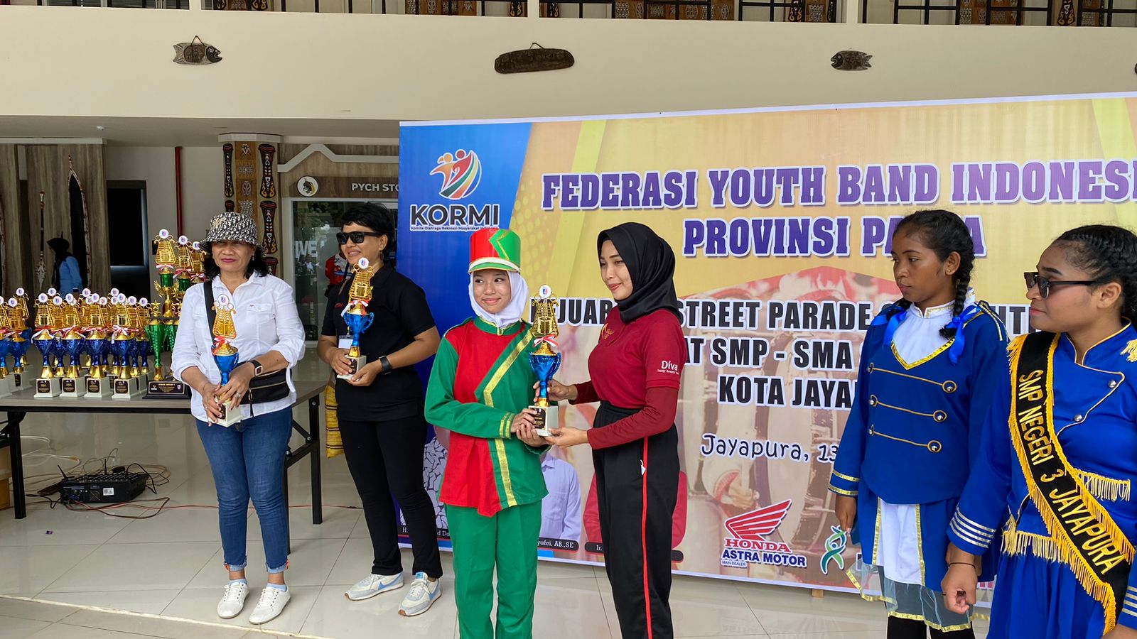 JUARA 3 KATEGORI COLOURGUARD LOMBA MARCHING BAND TAHUN 2023