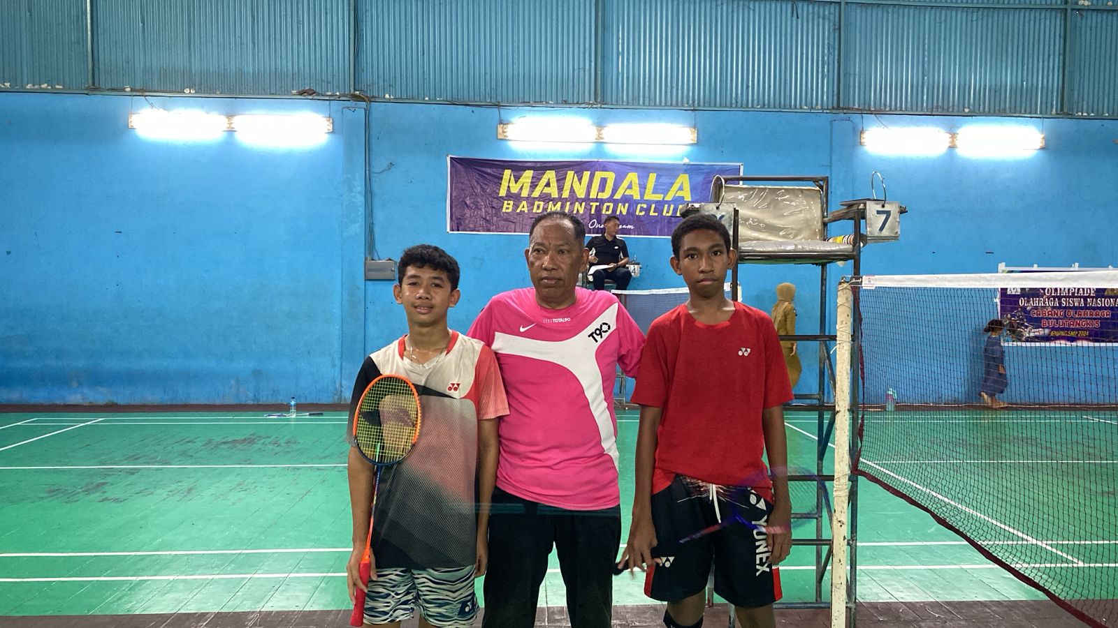 JUARA 1 O2SN BULU TANGKIS TINGKAT KOTA JAYAPURA